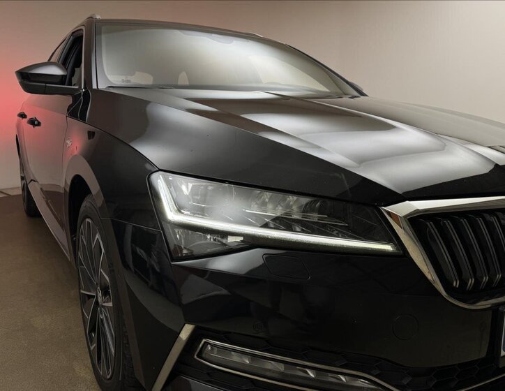Škoda Superb 52