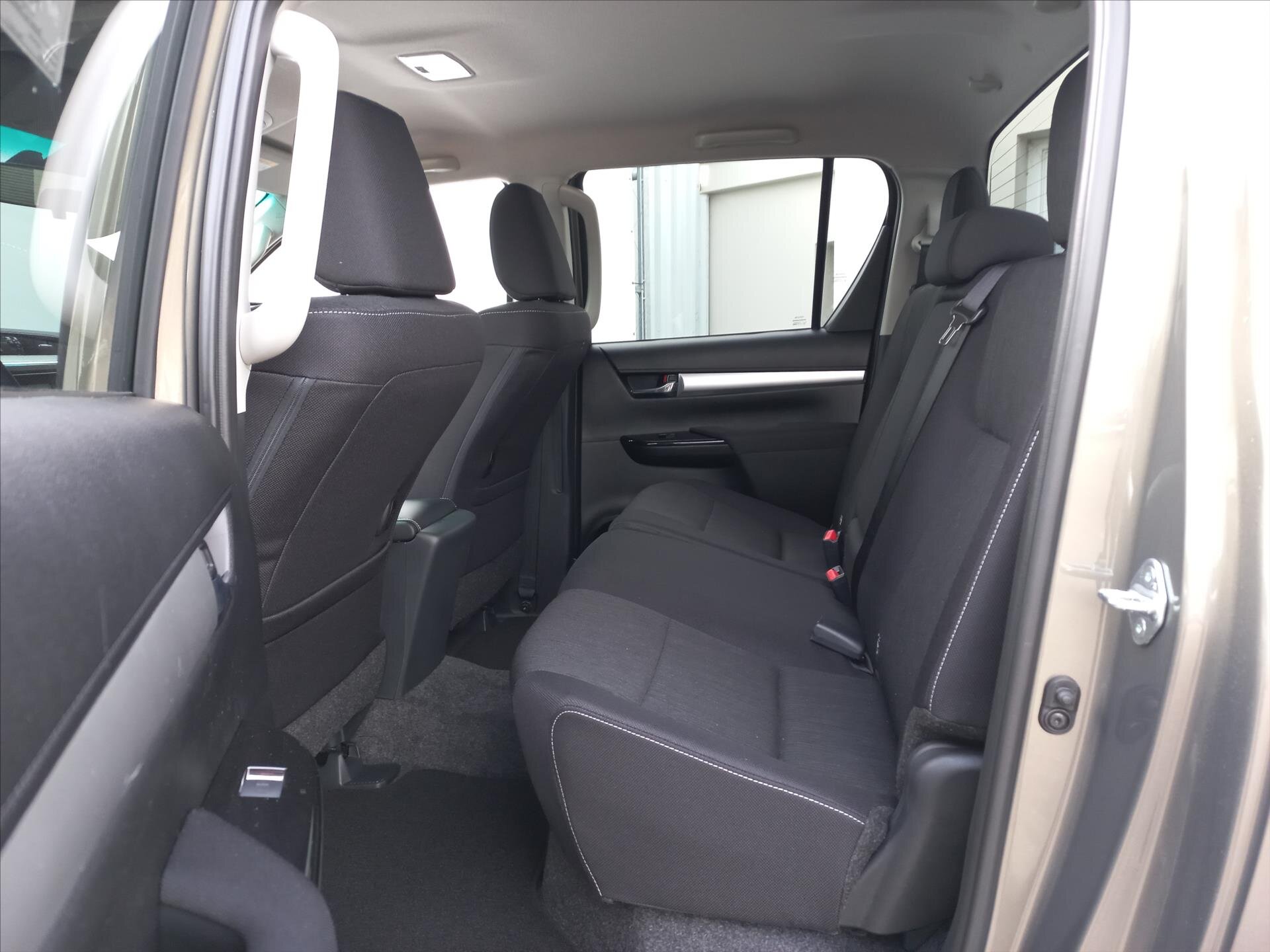 Toyota Hilux Pick-up 2,8 l 150 kw