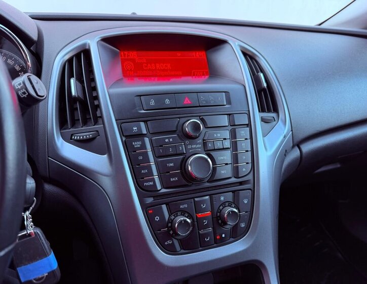 Opel Astra Hatchback 1,4 l 74 kw