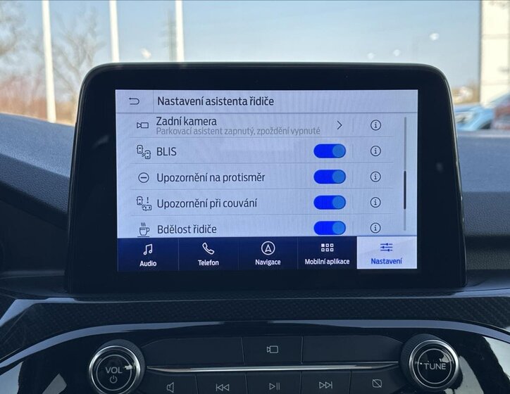 Ford Kuga SUV / Terénní 1,5 l 110 kw