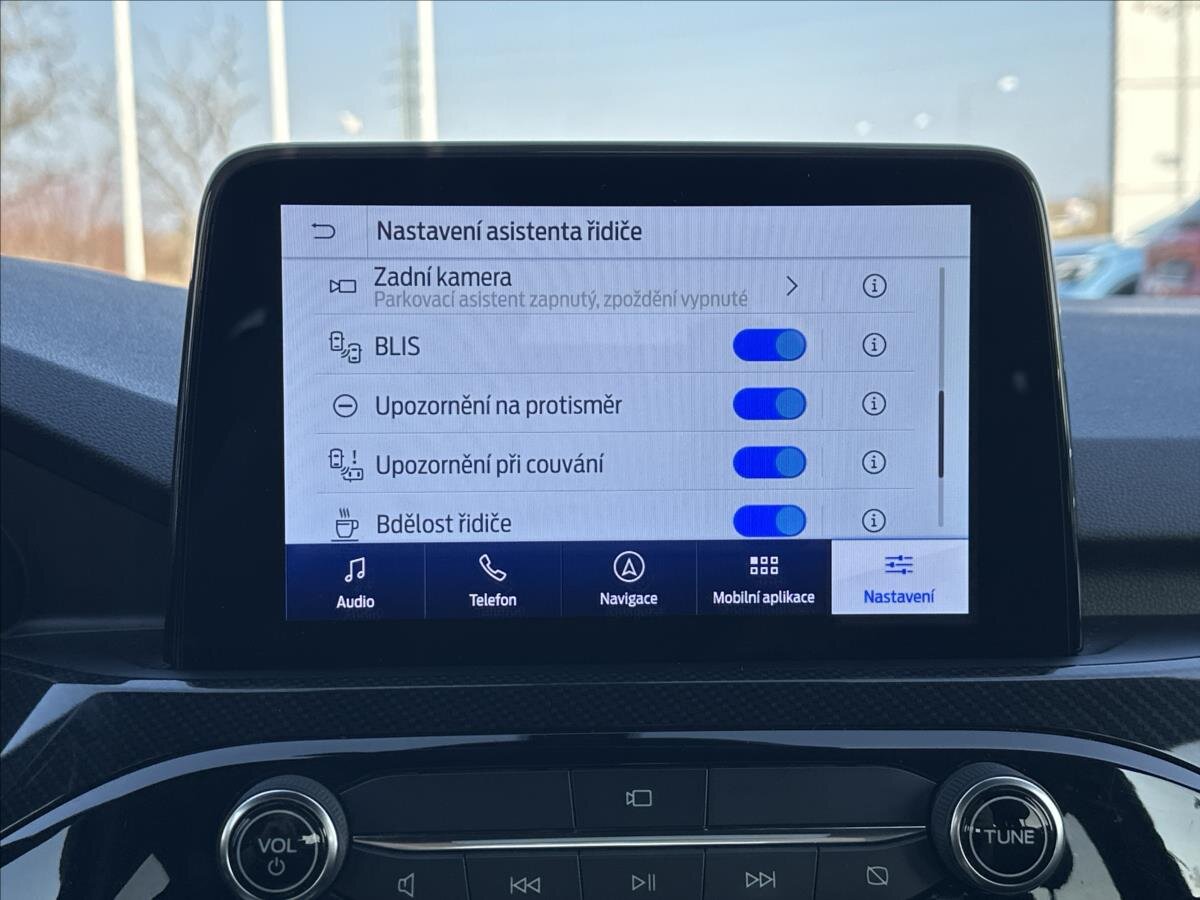 Ford Kuga SUV / Terénní 1,5 l 110 kw