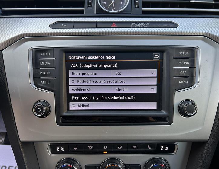 Volkswagen Passat 58