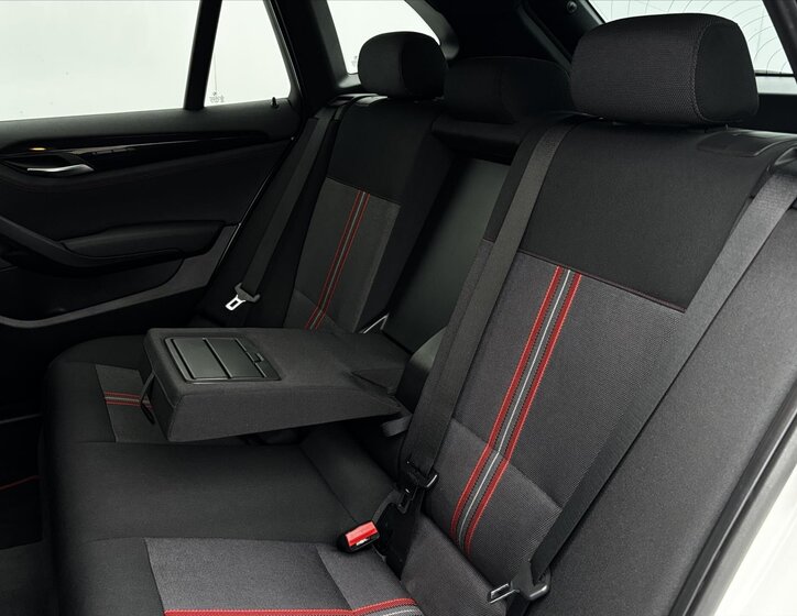 BMW X1 SUV 2,0 l 105 kw