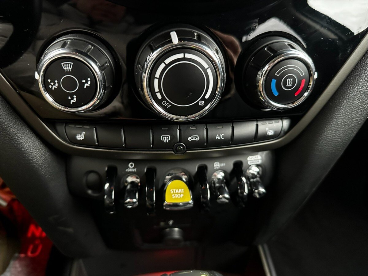 Mini Countryman Kombi 1,5 l 162 kw