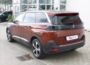 Peugeot 5008 SUV / Terénní 1,5 l 96 kw