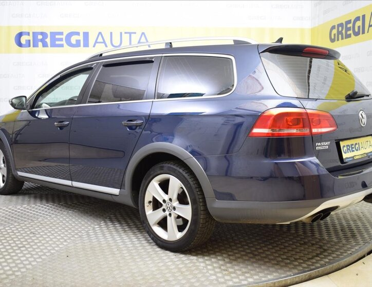 Volkswagen Passat Kombi 2,0 l 103 kw