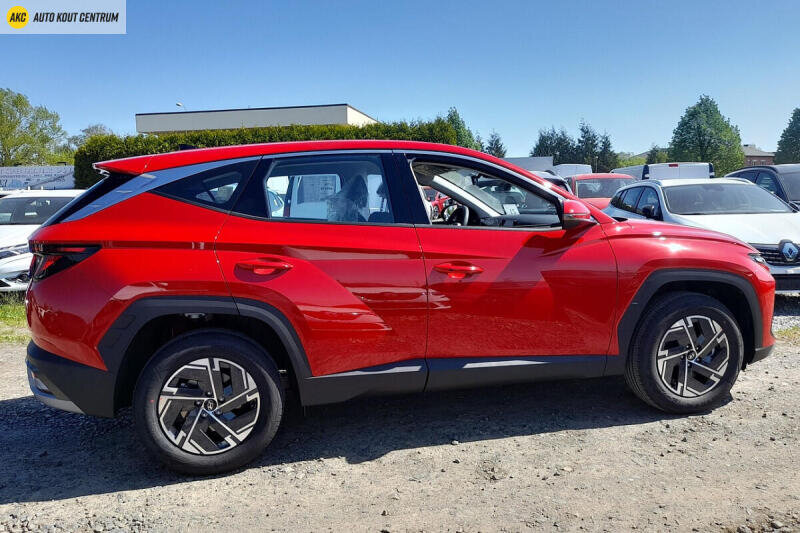 Hyundai Tucson SUV 1,6 l 110 kw