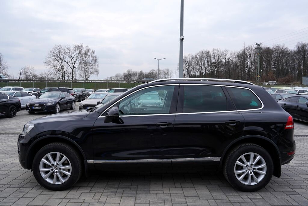 Volkswagen Touareg SUV / Terénní 3,0 l 176 kw