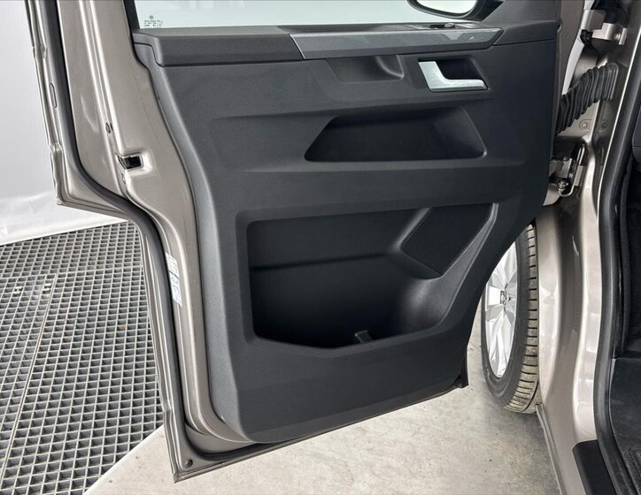 Volkswagen Multivan Kombi 2,0 l 146 kw