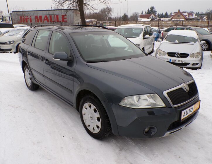 Škoda Octavia Kombi 2,0 l 103 kw