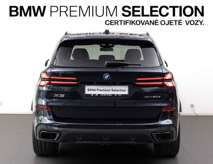 BMW X5 SUV 3,0 l 360 kw