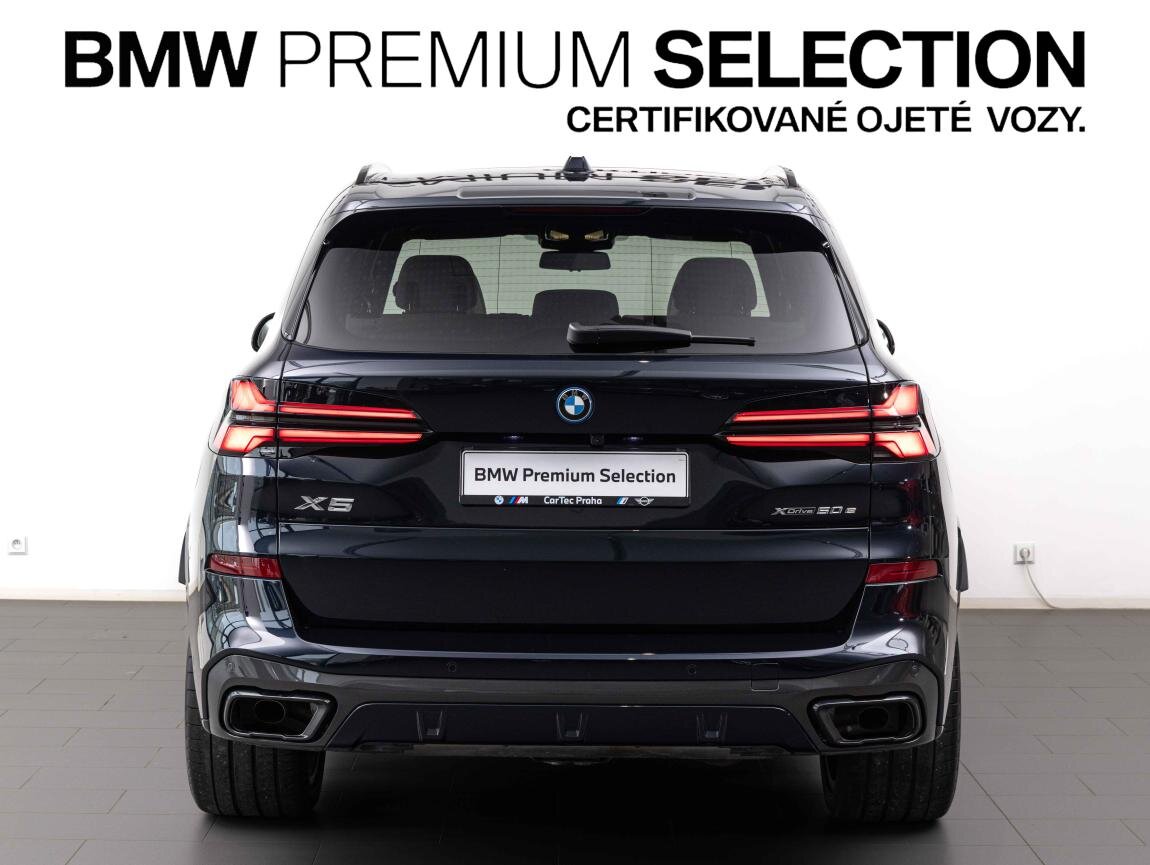 BMW X5 SUV 3,0 l 360 kw