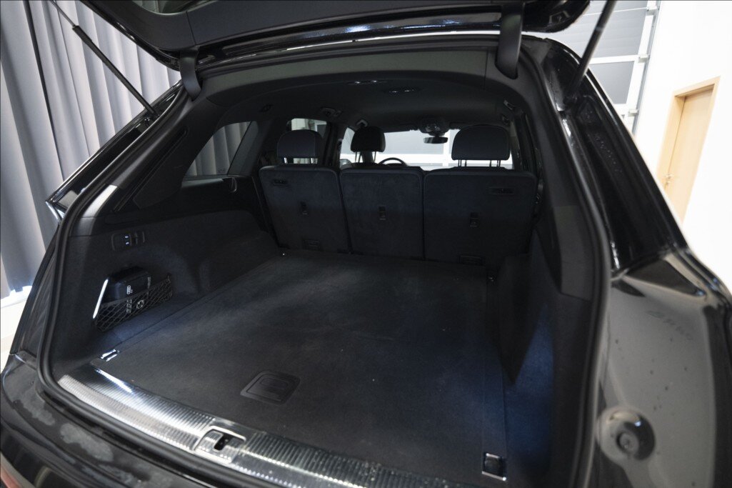 Audi Q7 SUV / Terénní 3,0 l 210 kw