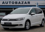 Volkswagen Touran 1