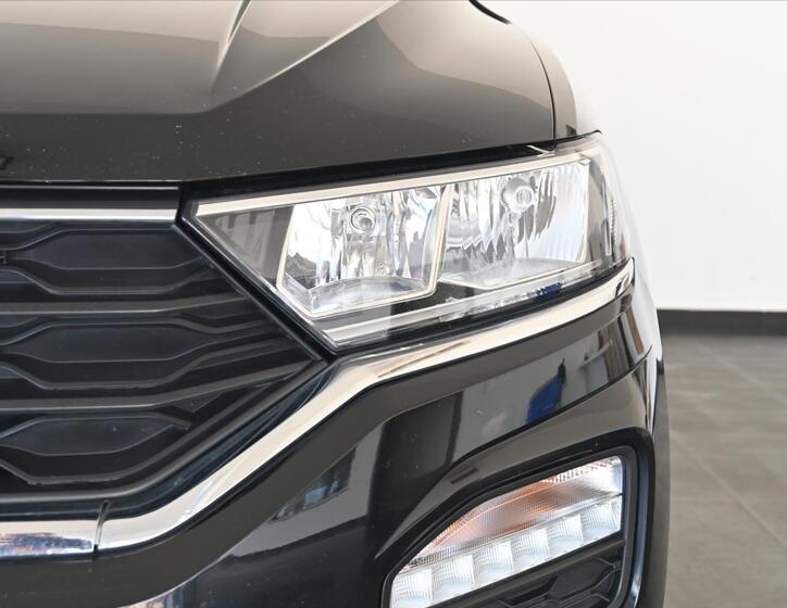Volkswagen T-Roc 28
