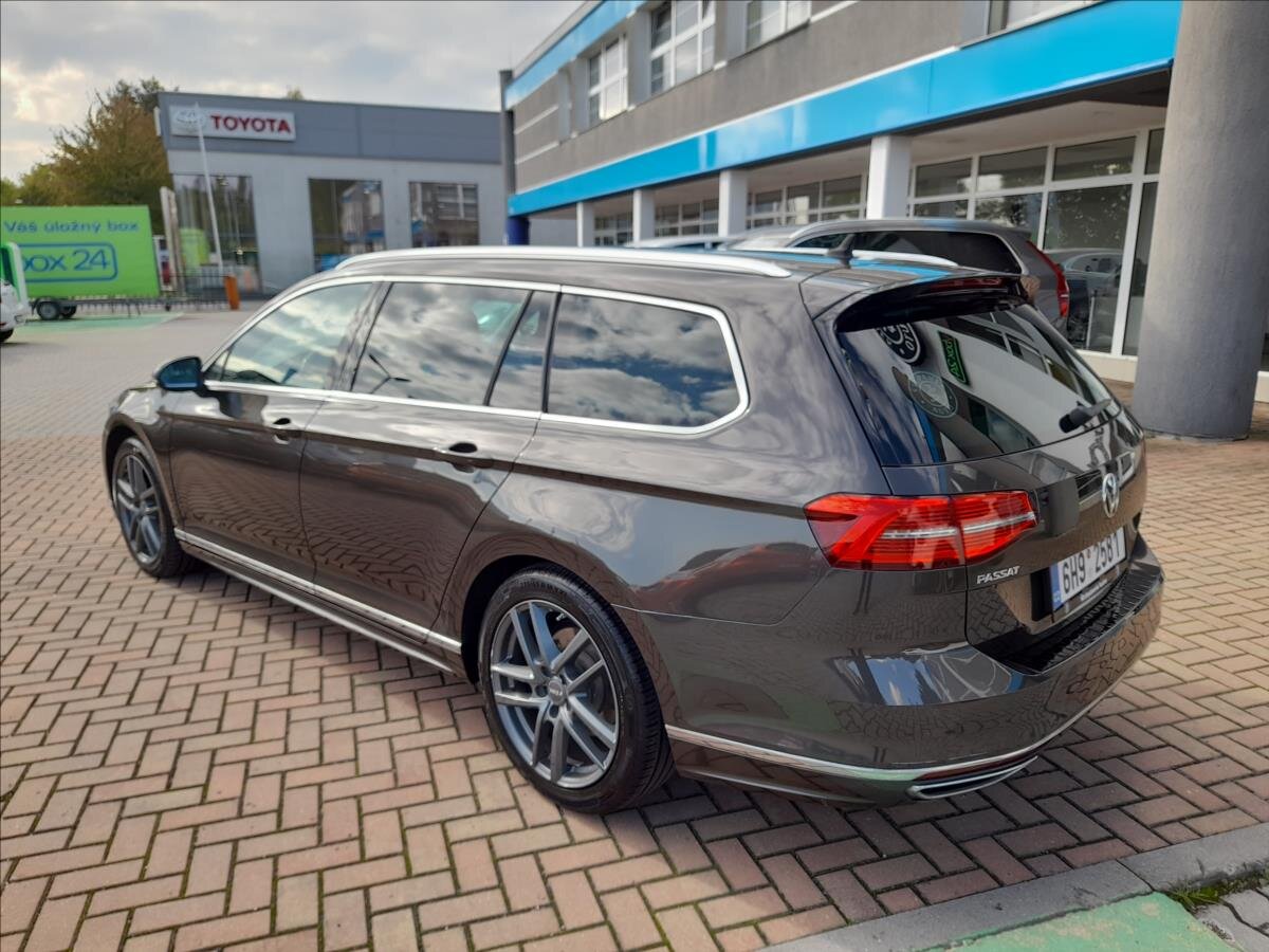 Volkswagen Passat Kombi 2,0 l 140 kw