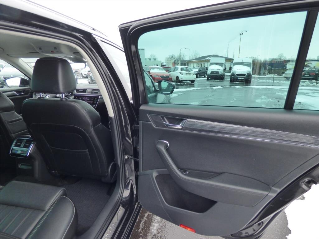 Škoda Superb Kombi 2,0 l 110 kw