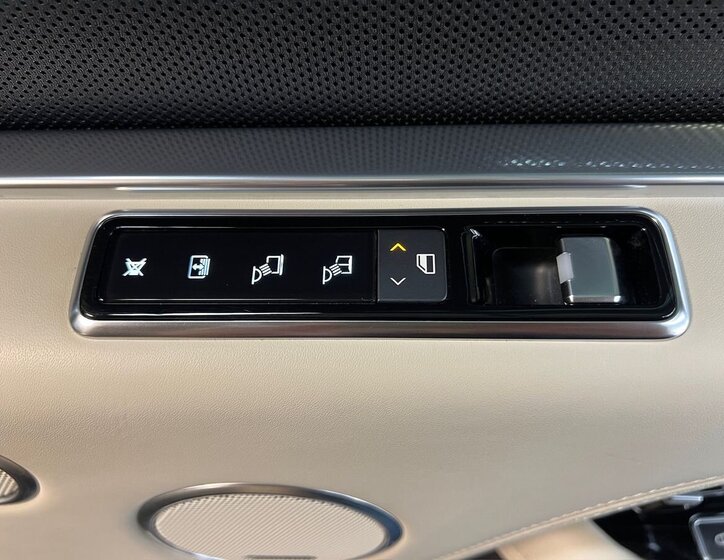 Land Rover Range Rover SUV / Terénní 5,0 l 386 kw