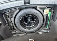 Škoda Karoq SUV / Terénní 1,6 l 85 kw