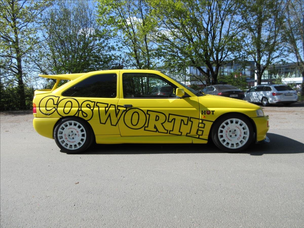 Ford Escort Hatchback 2,0 l 235 kw