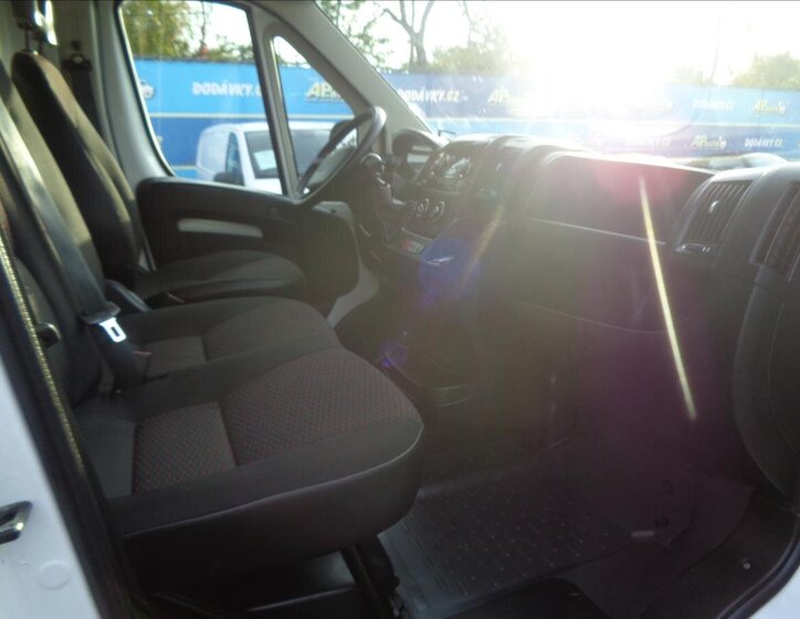 Peugeot Boxer Ostatní 2,2 l 88 kw