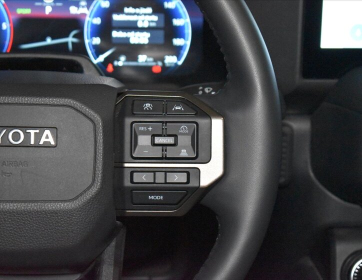 Toyota Land Cruiser SUV / Terénní 2,8 l 151 kw