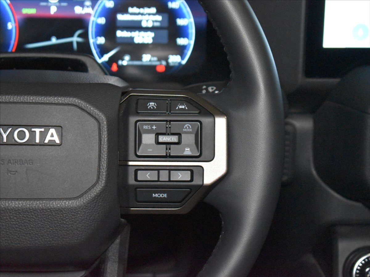 Toyota Land Cruiser SUV / Terénní 2,8 l 151 kw