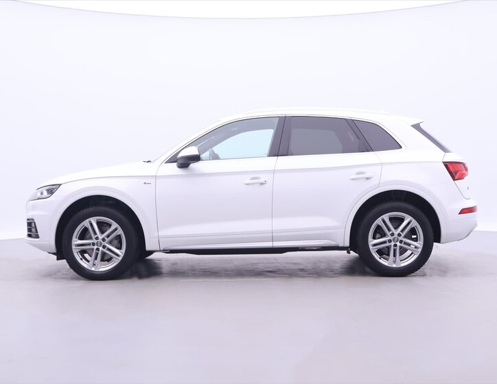 Audi Q5 SUV / Terénní 2,0 l 140 kw