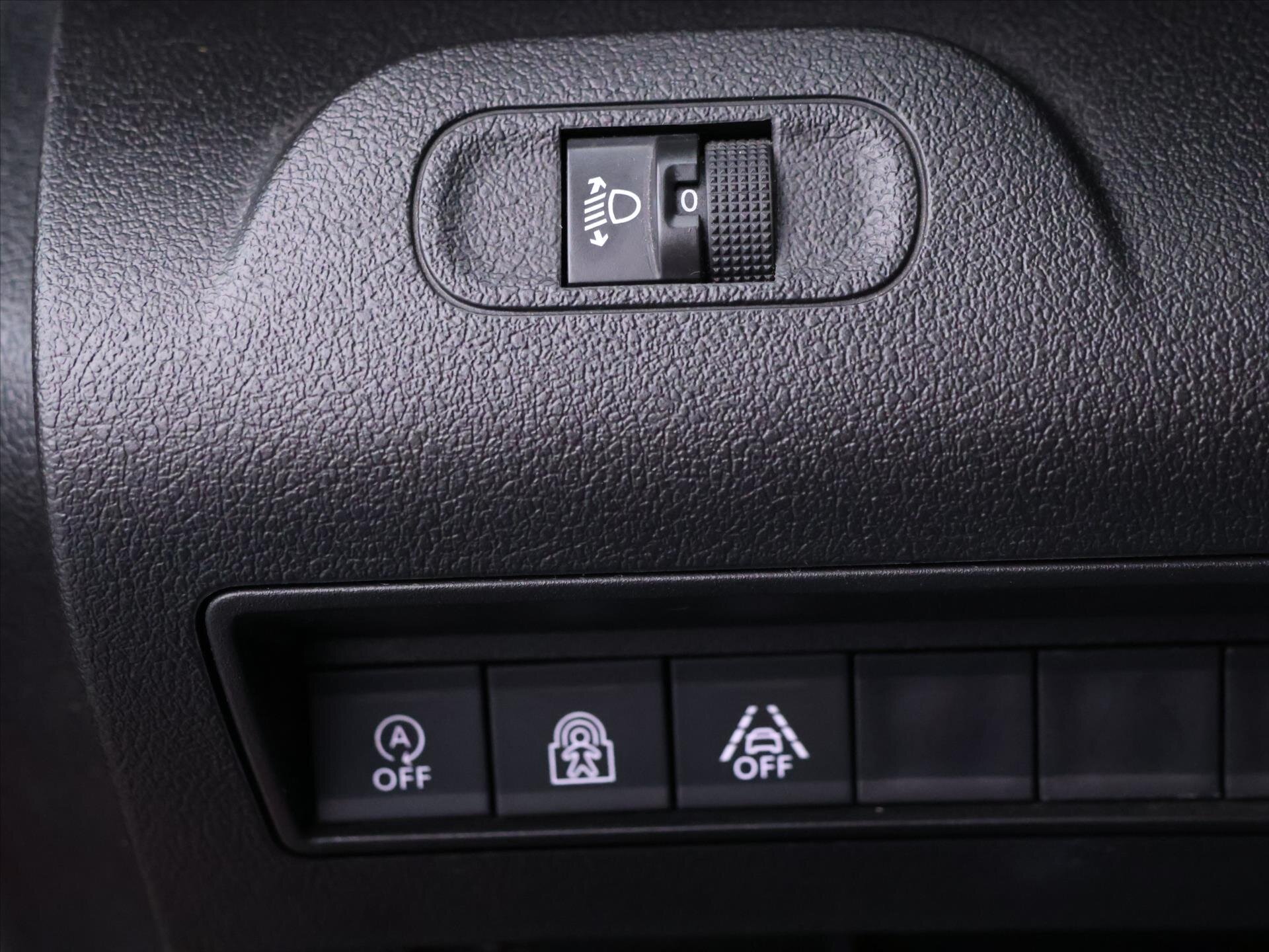 Peugeot Rifter MPV 1,5 l 96 kw