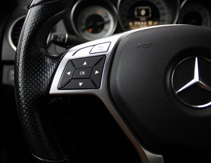 Mercedes-Benz Třídy C 12