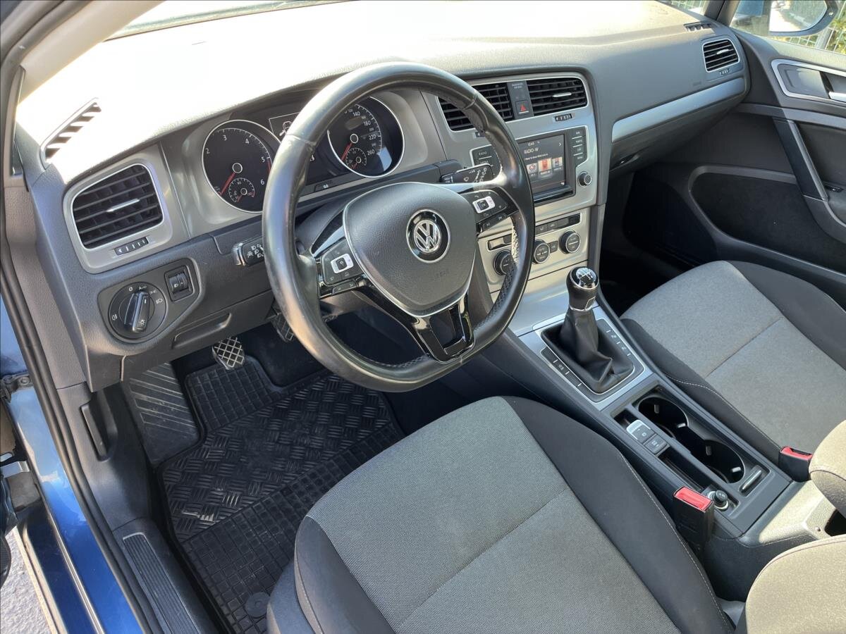 Volkswagen Golf Kombi 1,6 l 81 kw