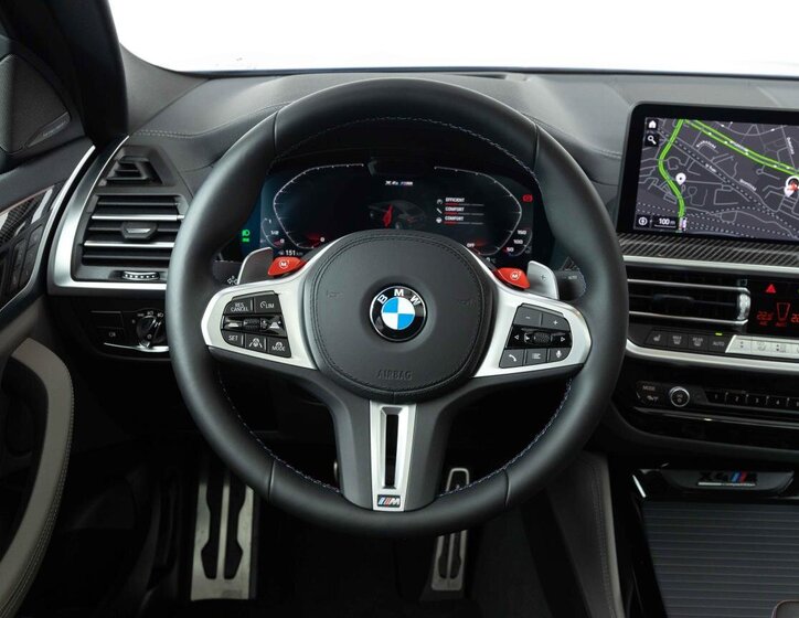 BMW X4 SUV 3,0 l 353 kw