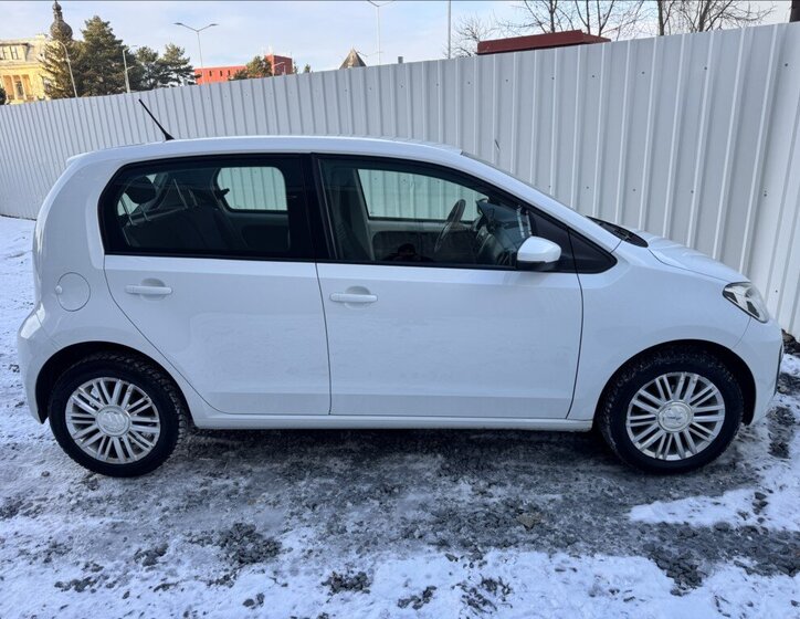 Volkswagen up! 14