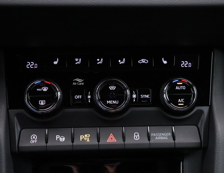 Škoda Karoq SUV 2,0 l 110 kw