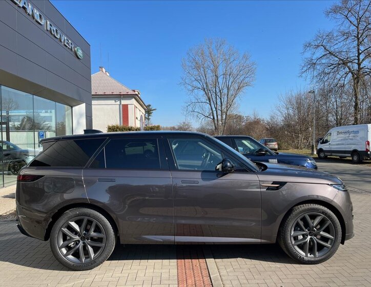 Land Rover Range Rover Sport SUV / Terénní 3,0 l 221 kw