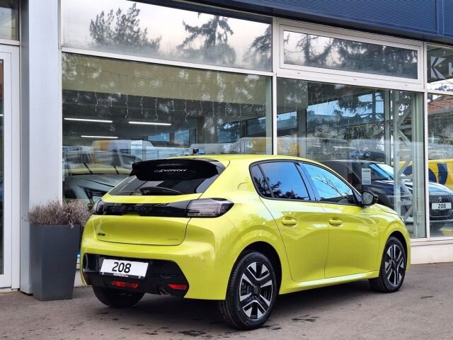 Peugeot 208 Hatchback 1,2 l 74 kw