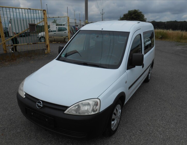 Opel Combo 2