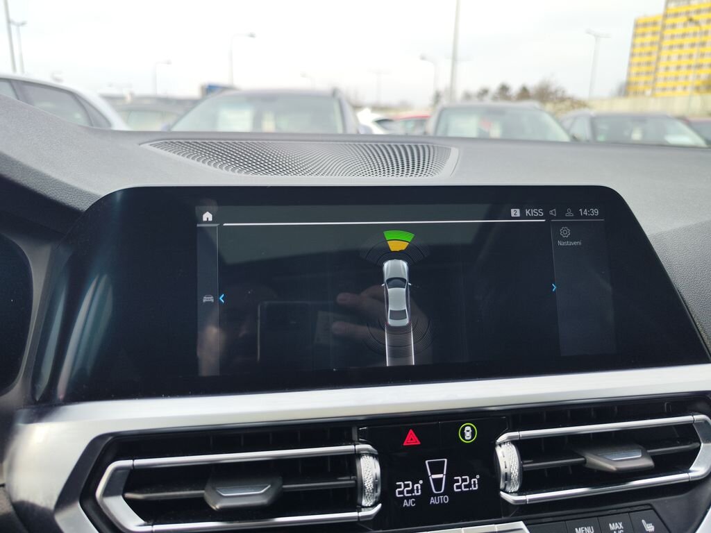 BMW Řada 3 Sedan / Limuzína 2,0 l 215 kw