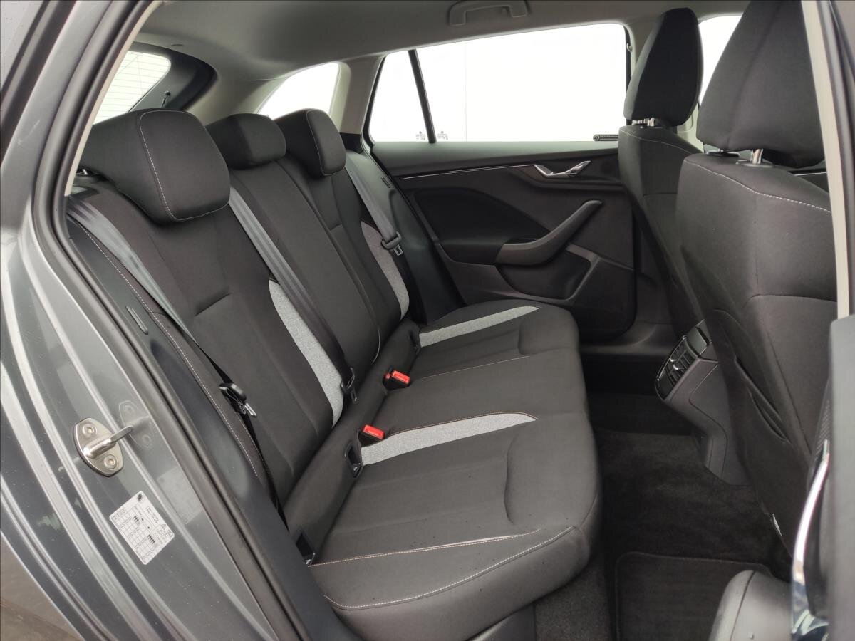 Škoda Scala Hatchback 999,0 85 kw