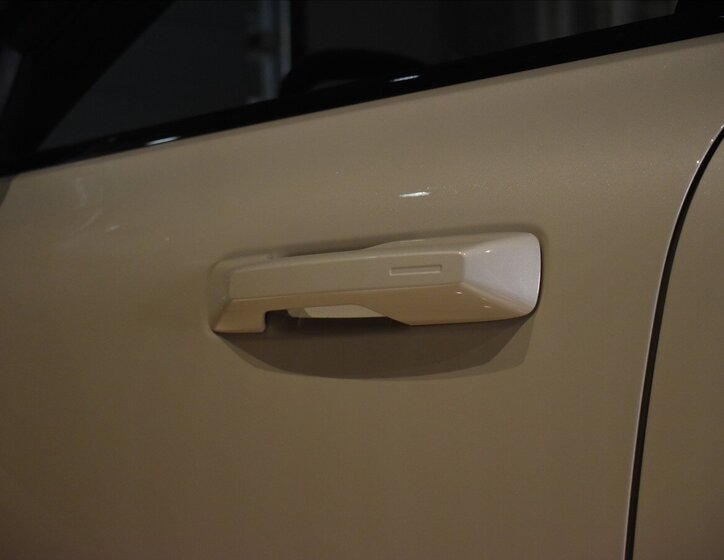 Volvo EX30 SUV / Terénní 0,0 315 kw