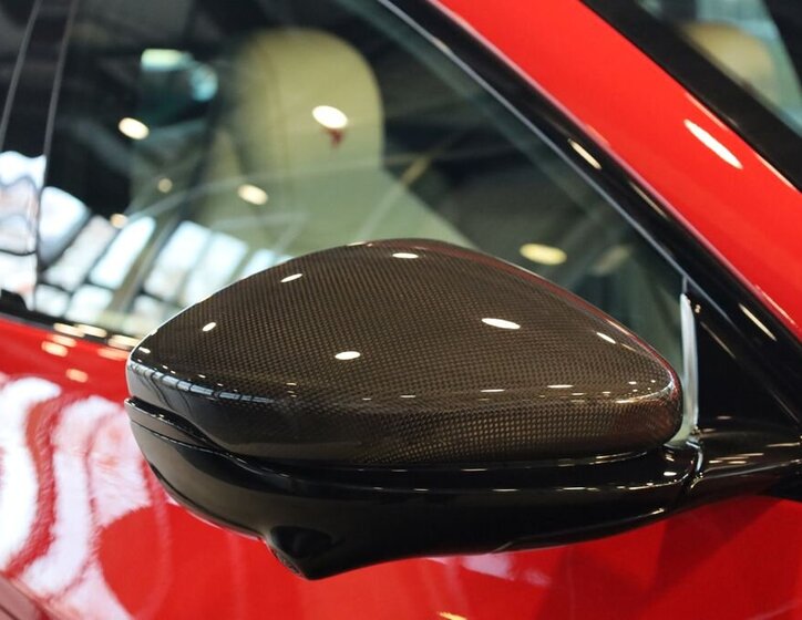 Ferrari Ostatní SUV / Terénní 6,5 l 533 kw