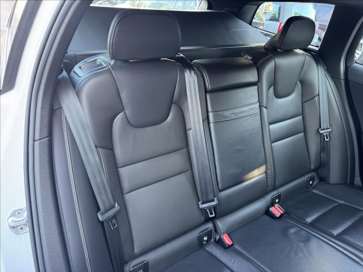 Volvo V60 Kombi 2,0 l 110 kw