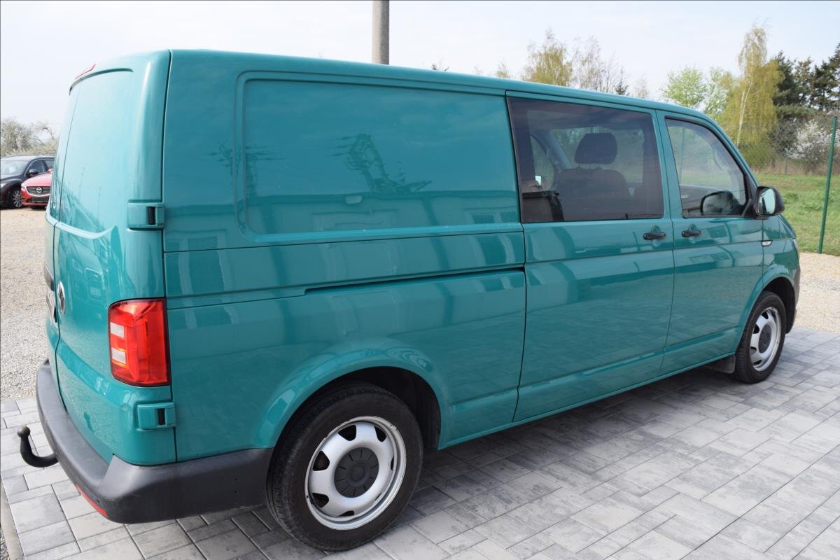Volkswagen Transporter Kombi 2,0 l 110 kw