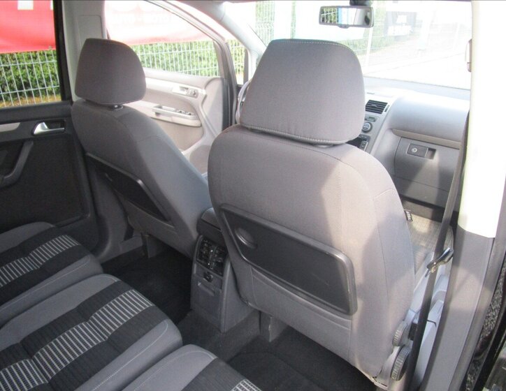 Volkswagen Touran 21