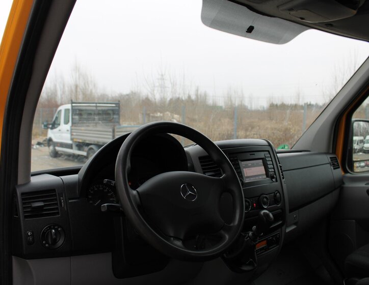Mercedes-Benz Sprinter Užitková 2,1 l 120 kw