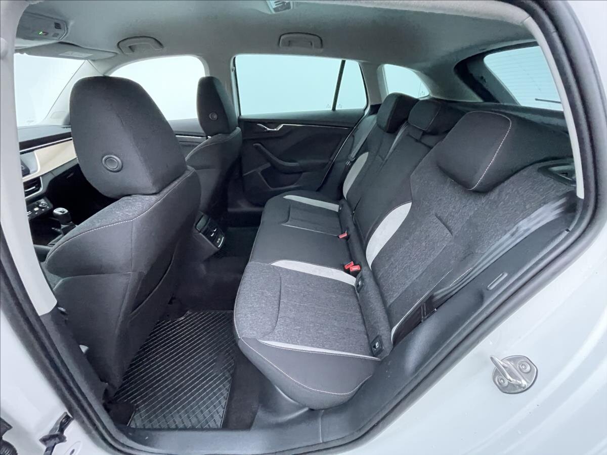 Škoda Scala Hatchback 999,0 81 kw