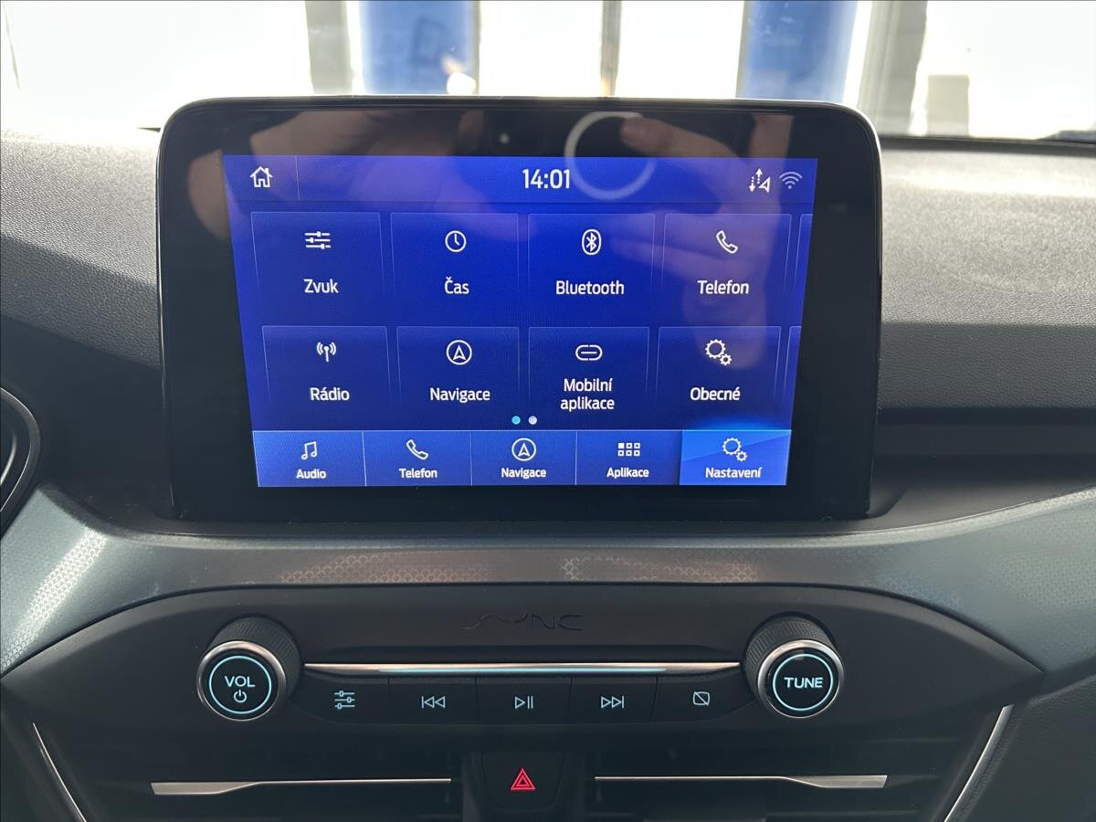 Ford Focus Hatchback 999,0 92 kw