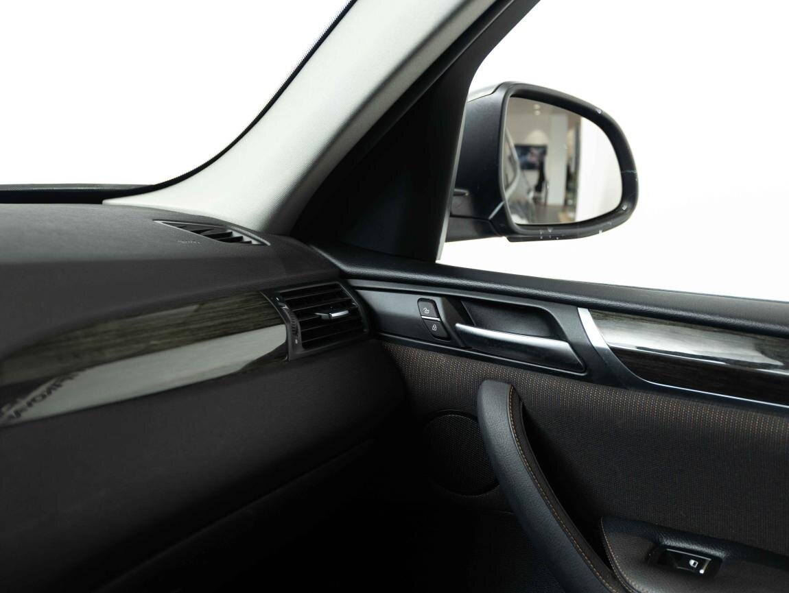 BMW X3 SUV 2,0 l 140 kw