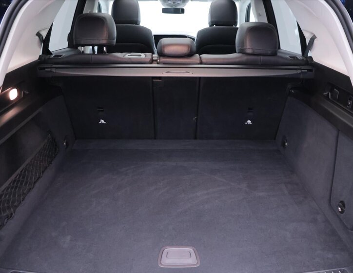 Mercedes-Benz GLE 10