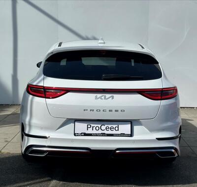 KIA ProCeed 6